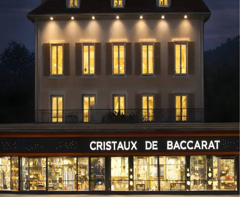 7 idées en cristal pour déclarer votre flamme avec Vessière Cristaux